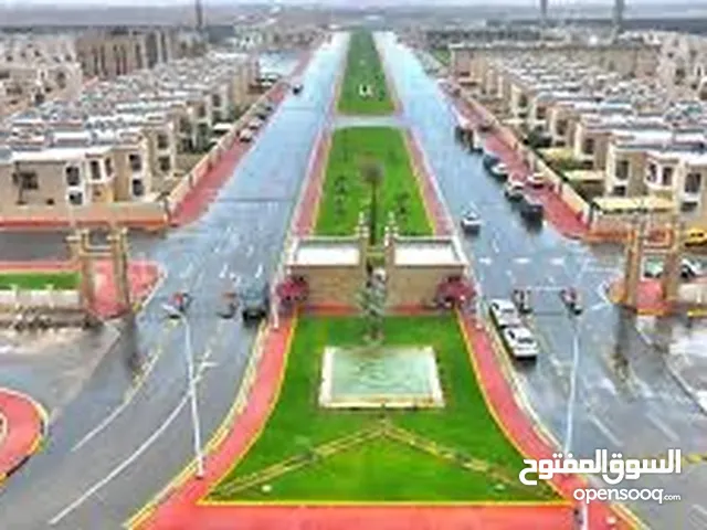 250 m2 3 Bedrooms Townhouse for Sale in Basra Tannumah