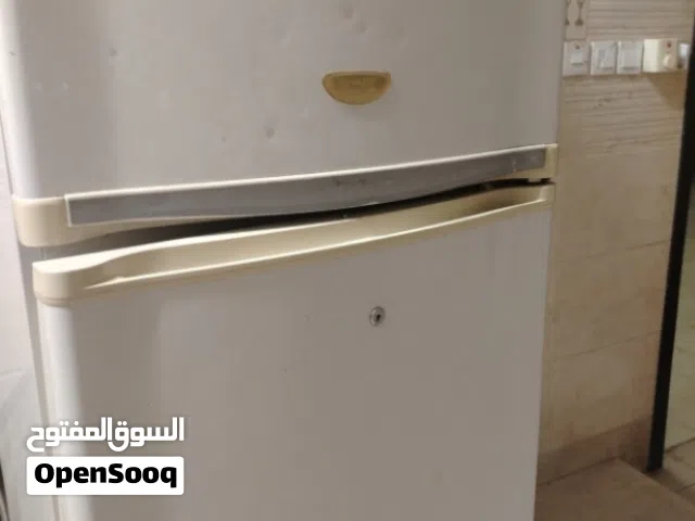 بيع ثلاجه كبيره بسعر رخيص 25ريال