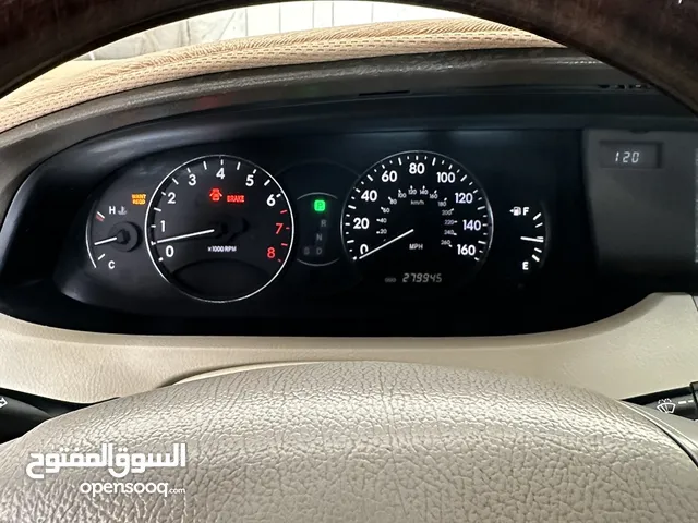 Used Toyota Avalon in Dhofar