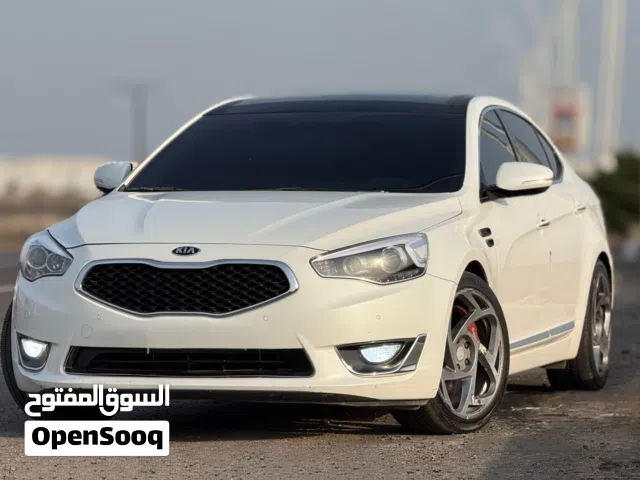2014 كيا كادينزا Limited