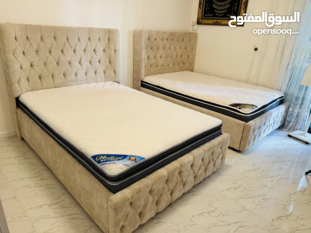 سريرين جديدين فخامة مع مرتبتين 140-200 لون بيج Two new luxury beds with two mattresses