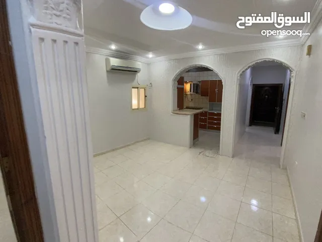 129 m2 5 Bedrooms Apartments for Rent in Jeddah Marwah