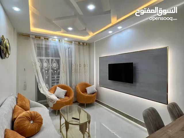 أفخر شقة مفروشة في صنعاء - الموقع حده جوار جميع الخدمات