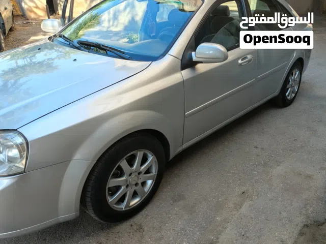 2005 شيفروليه اوبترا LS