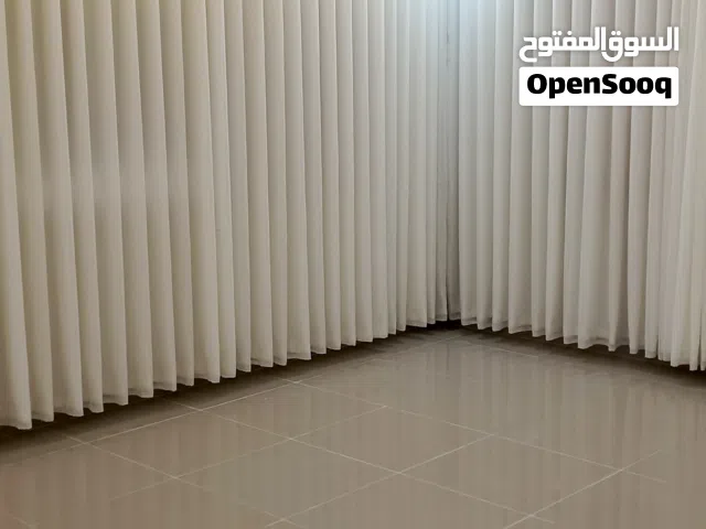 فيلا طابقين للبيع في الزرقاء الجديدة