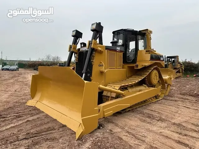 متوفر بلدوزر للعمل دال 8 بحاله ممتازه جدا