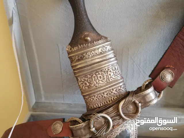 خنجر ساحلية قديمة بقرن صيفاني