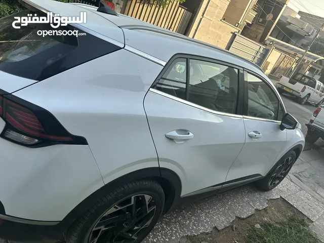 سبورتج 23 خليجي ماشيه65000حادثها خشم البنيد بارد ومبدل رواجز محرك من الشركه جايبهن وبيها رصعه خفيفه