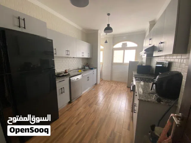 200 m2 3 Bedrooms Apartments for Rent in Cairo Fifth Settlement