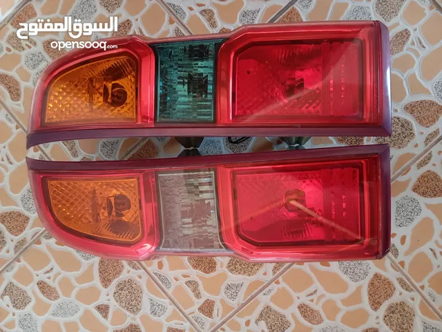 للبيع ليتات نيسان فتك