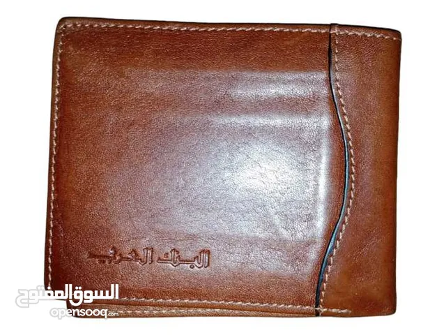 محفظة وحافظة نقود رجالي البنك العربي جلد اصلي طبيعي 100 ٪ مستعملة بحالة جيدة جدا