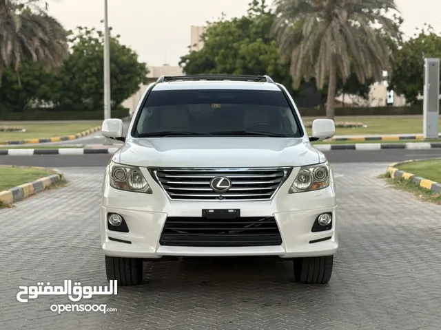 لكزس LX 570 موديل 2010 لون ابيض من داخل بيج فول اوبشن السياره بدون حوادث بحاله ممتازه