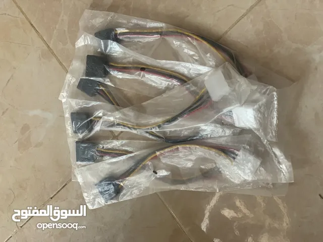 وصلات Molex SATA.  (تربط بين الهاردسك واللوحة ) سعر. 1د.