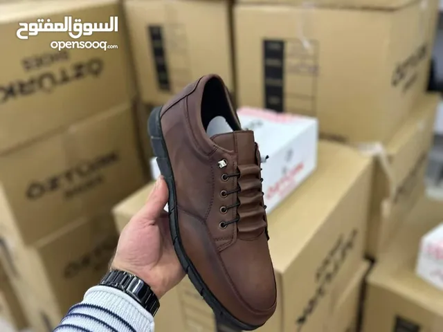 40 Casual Shoes in Amman