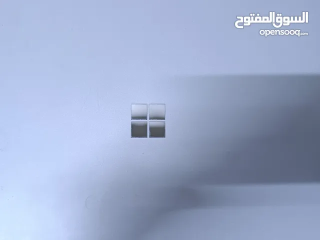 Microsoft Surface Book 2