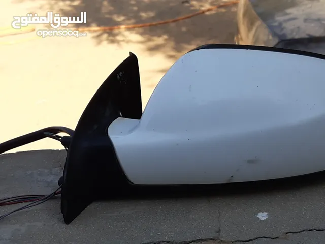 مرايا يسار بيجو 307