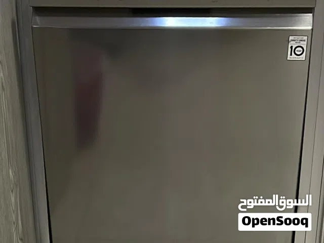 LG Dishwasher with 14 place setting
