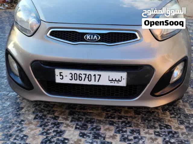 كيا مورنيج 2012