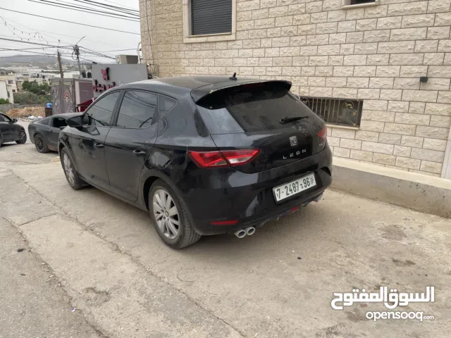 سيات ليون السيارة ممتازة البيع بسبب الظروف