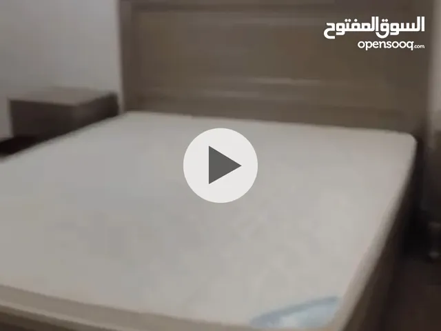 غرفة نوم مستعمله نظيفه جداً