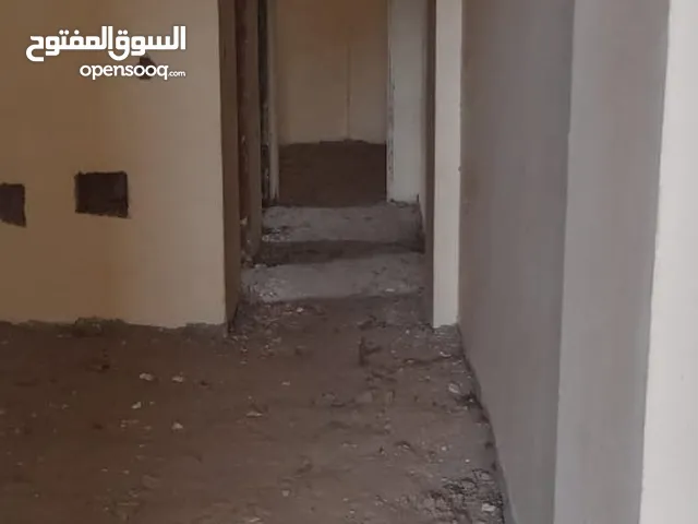 دور كامل ( 160م ) فى القاهرة المرج القديمة عشر دقائق مشي من محطة المترو الى العمارة