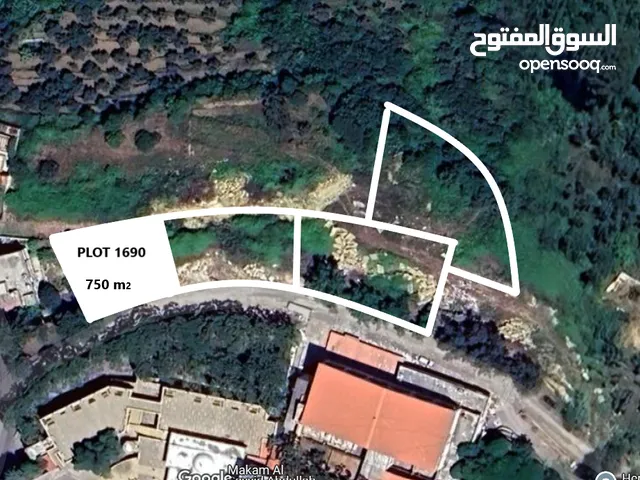 Land for Sale 750 Square Meters near Makam Al Sayyid Abdullah, in Aley