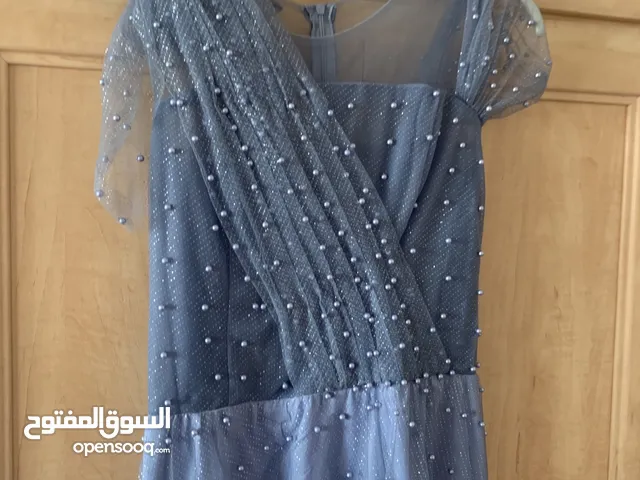 فستان ازرق طويل للسهرة و الاعراس والمناسبات