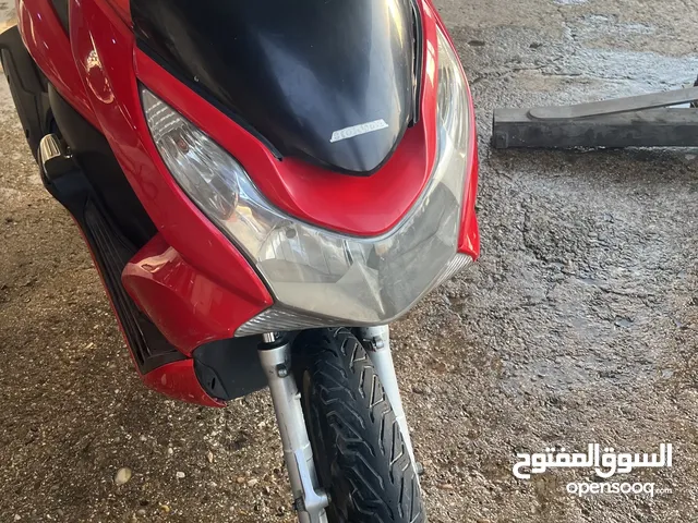 Pcx جيل اول 2016 مكينه 150