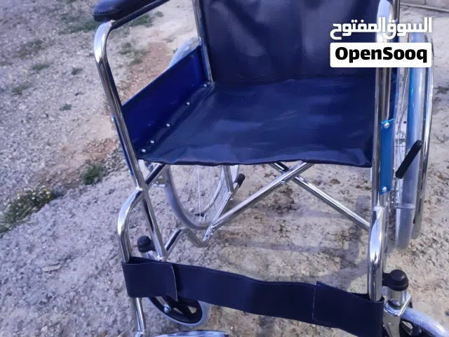كرسي متحرك لذوي الاحتياجات الخاصة للبيع