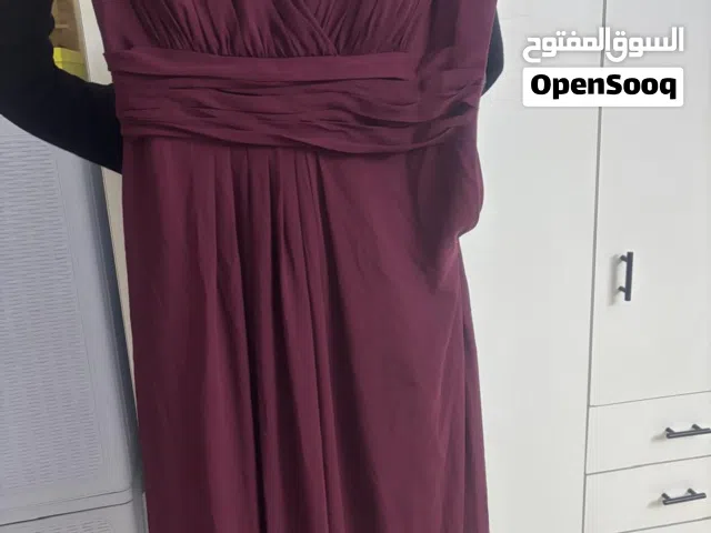 فستاين سهرة طويلة غير ملبوس
