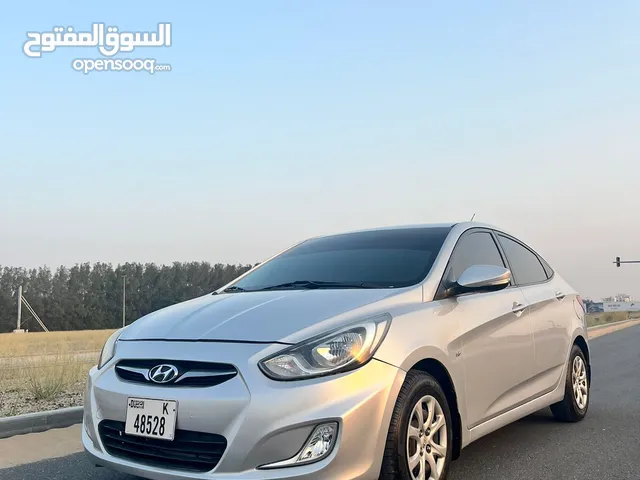 Hyundai accent