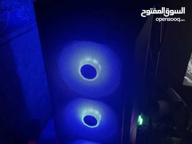 Pc Gaming استخدام بسيط تجميعه كامله بالشاشه  استخدام شهرين الشاشه استحدام 10 ايام البيع لظروف خاصه