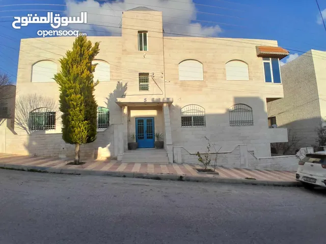 240 m2 4 Bedrooms Apartments for Sale in Amman Abu Nsair