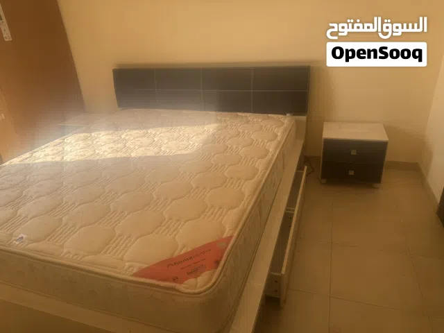 King size bed with storage drawers