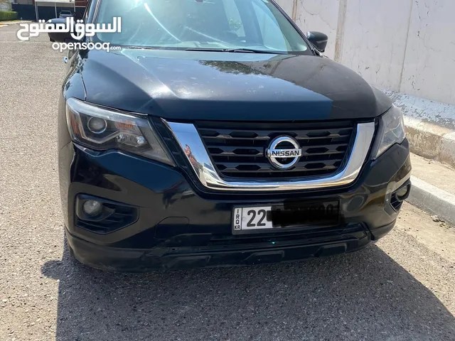Nissan Pathfinder SL in Baghdad