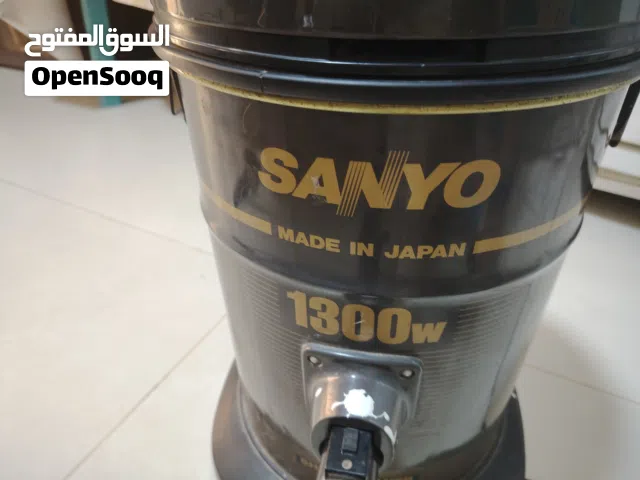 Sanyo Vacuum Cleaners for sale in Amman