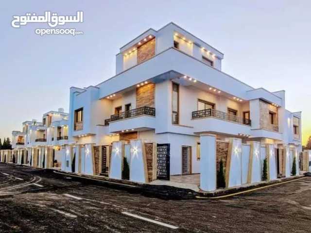 600 m2 More than 6 bedrooms Townhouse for Sale in Tripoli Ain Zara