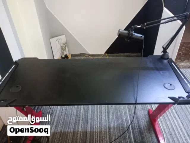 طاوله جيبنج بحال الوكاله