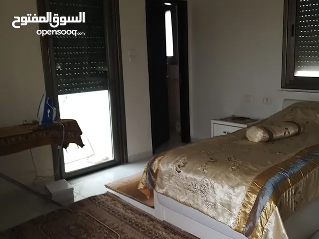 شقة مفروشة للبيع في رام الله