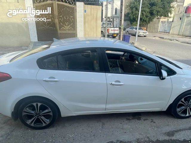 Used Kia Cerato in Basra