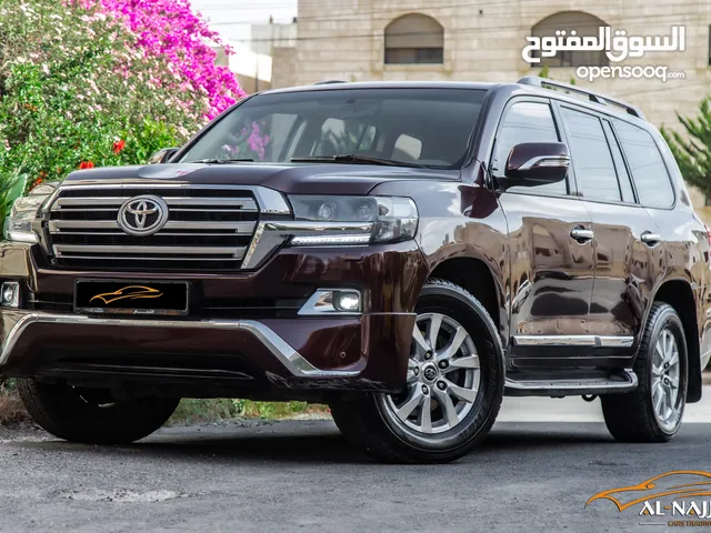 Toyota Land Cruiser Gx-r 2016 محرك : 4600 سي سي 6 سلندر بنزين