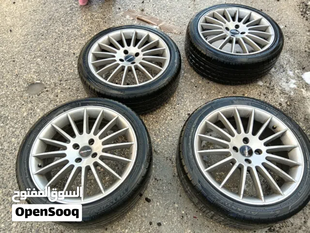 جنط 17 براغي قريب وجنط هوندا سيفيك مع طاسات