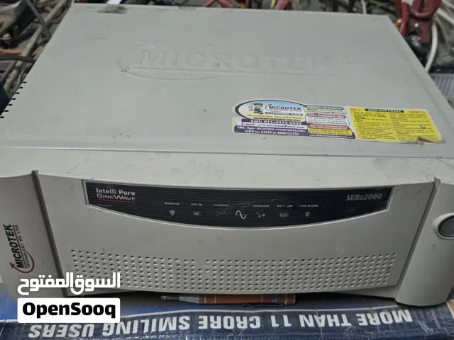 انفرتر مكروتيك شاحن ومفرغ كهربائي قوة 2000 شبه جديد وعلى الضمان