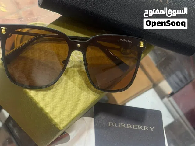 نظارات أصلية من ماركات عالمية.