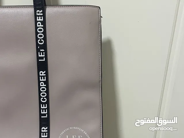 Other Shoulder Bags for sale  in Al Batinah