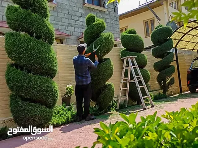 نقدم جميع خدمات المنازل والحدائق والأراضي الزراعية داخل إربد بأسعار مناسبة وفي متناول للجميع