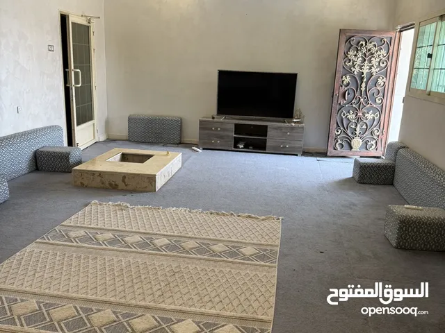 للايجار الشهري جاخور بالهجن
