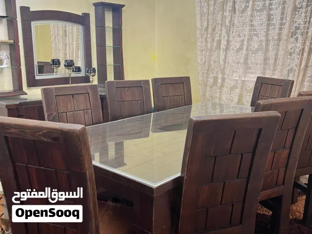 طاولة سفرة + خزانة + البوفيه ( الدريسوار )