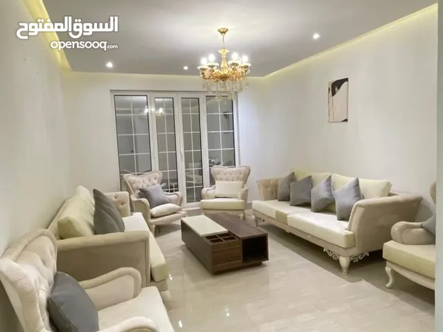 160 m2 3 Bedrooms Apartments for Rent in Al Riyadh Qurtubah