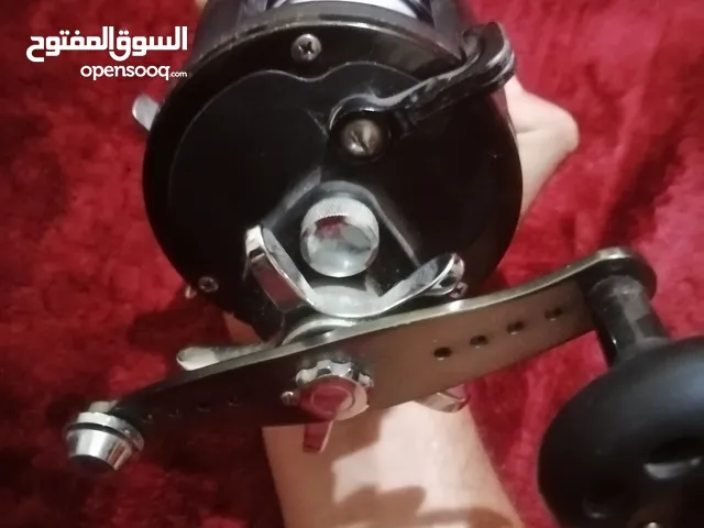 ماكينه صيد الأسماك البحريه جر وتسقيط بحريه انجلر أمريكي عليه خيط للاستفسار عن طريق الواتس اب الرقم م